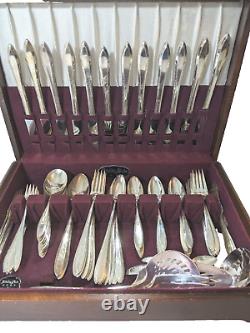 1937 Nobility Plate Reverie Silver Plate 112 Piece Flatware Set With Chest