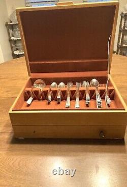45 Piece Set Vintage Wallace Brothers Plate Roseanne Silverware Case Box