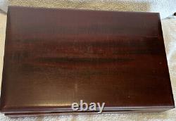 Oneida 56 Piece 1937 Nobility Plate Silverplate Caprice withcherry Wood Box Pretty