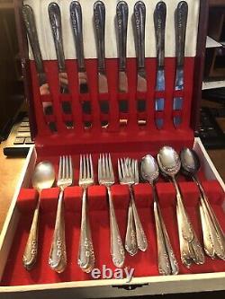 Rogers Silverplate Extra Plate 90 Piece Set