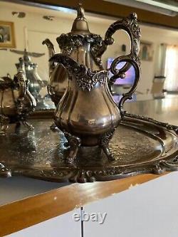 Ensemble de thé en argent plaqué Wallace de style baroque (ensemble de thé de 6 pièces avec 2 assiettes en argent)