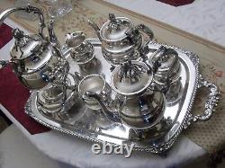 Ravissant ensemble de thé en argenté ancien avec plateau (8 pièces)