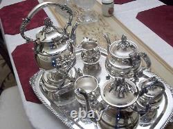 Ravissant ensemble de thé en argenté ancien avec plateau (8 pièces)